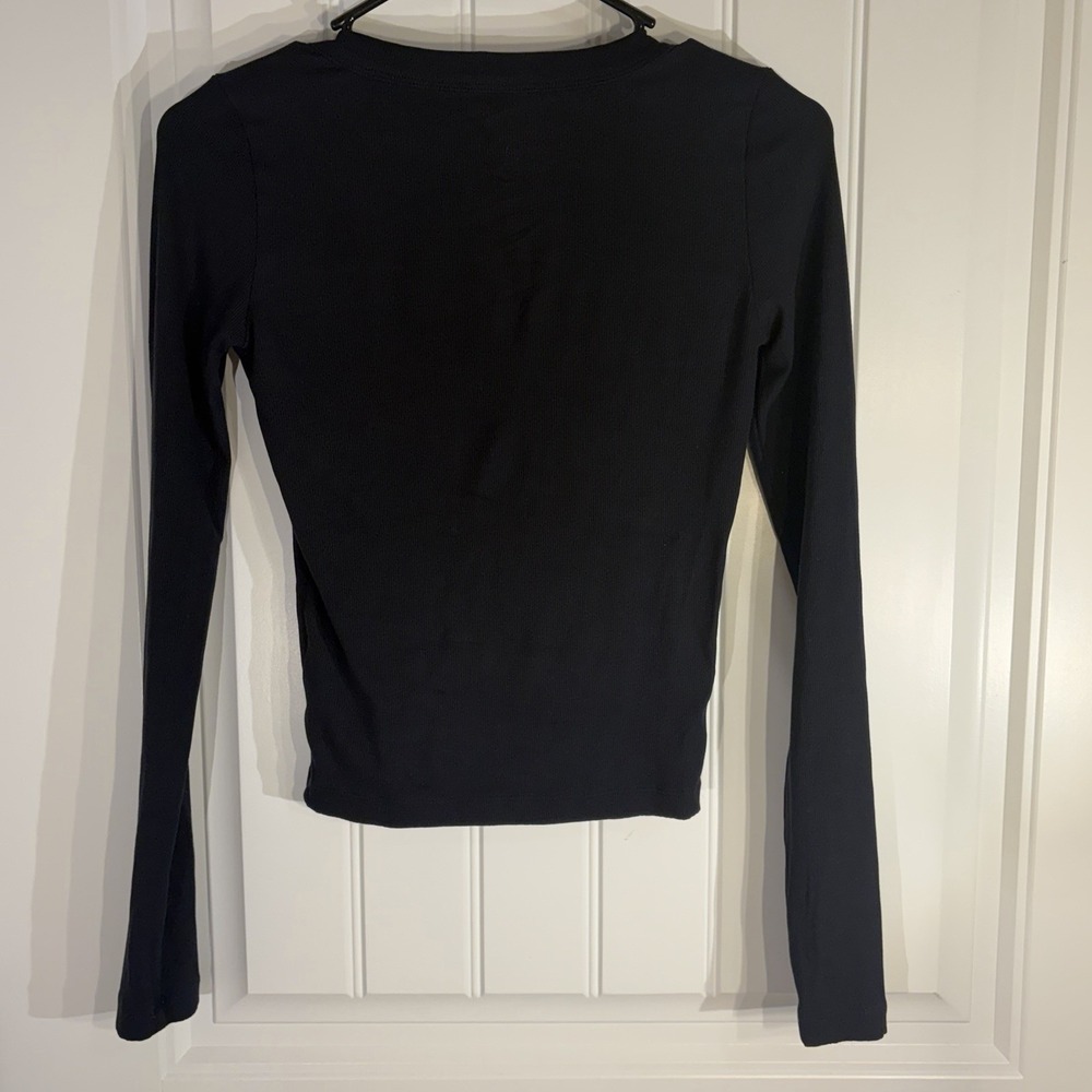 Vuori Women's Long Sleeve Pose Scoop Neck Ribbed Tee Black Size XS - Picture 4 of 4